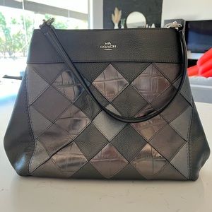 Like new Coach purse. Not a single blemish.